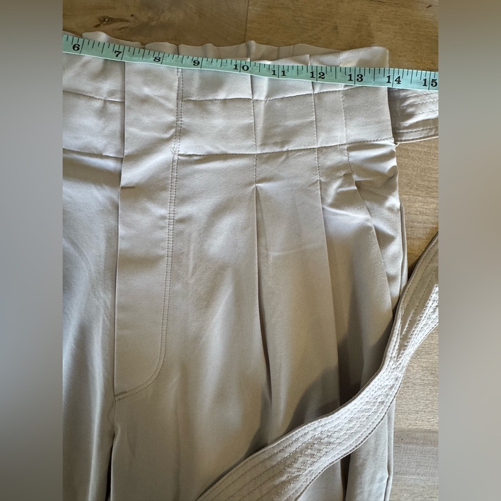 Athleta Skyline II paper bag high waist pants tan/beige - Picture 5 of 8